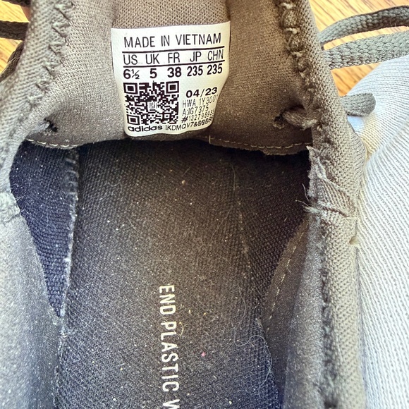 Adidas Cloudfoam tennis shoes 6.5 - Picture 7 of 9